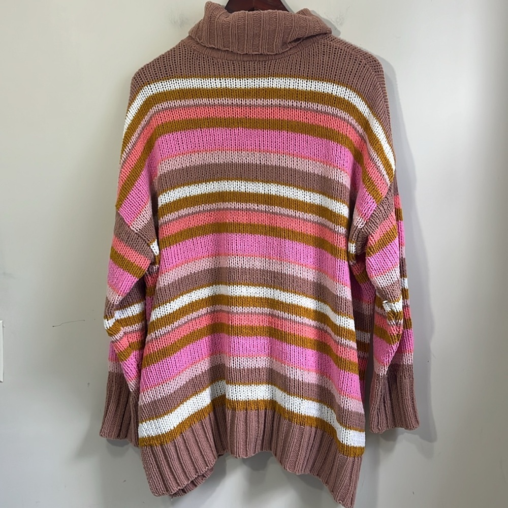 Aerie Women’s Oversized Chenille Turtleneck Sweater Size Medium - Picture 6 of 10